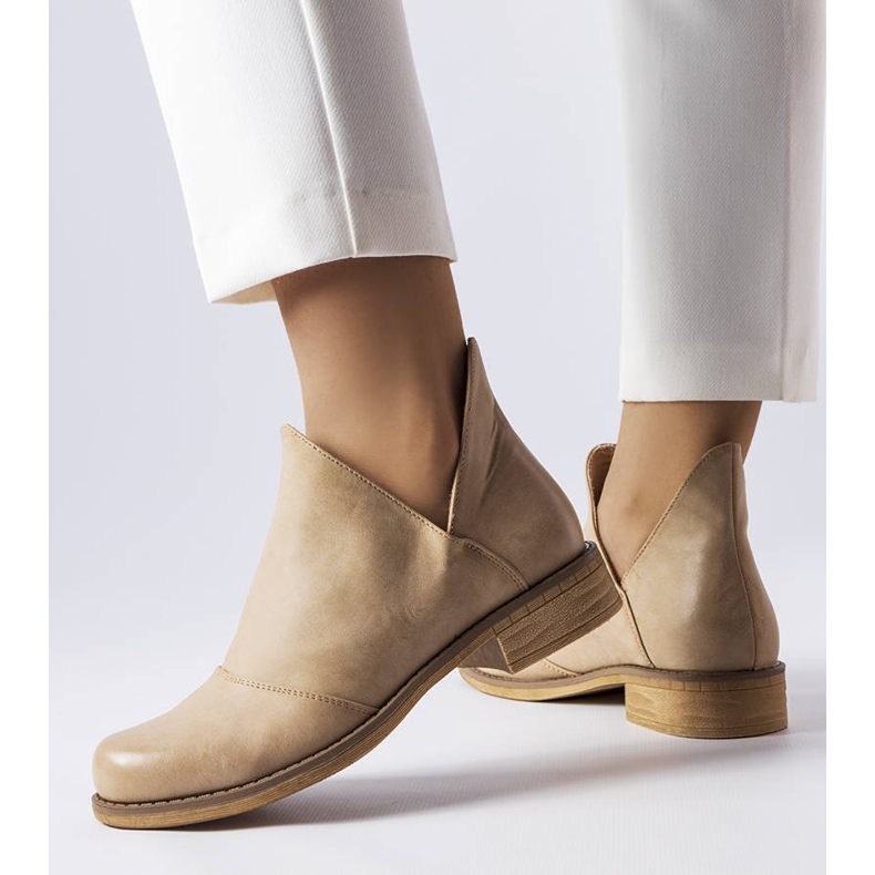 PA1 Botins bege Lacombe 1