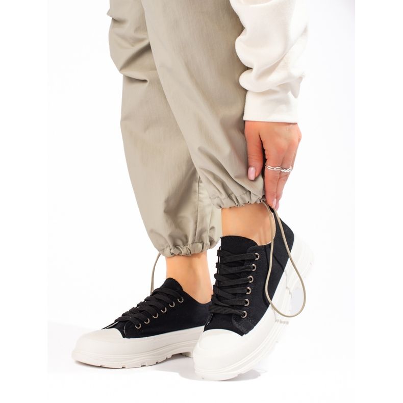 SHELOVET Tênis pretos na plataforma 1