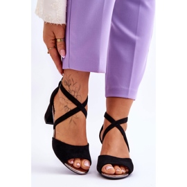 Vinceza Sandálias Femininas de Salto Baixo Preto Quinn 1