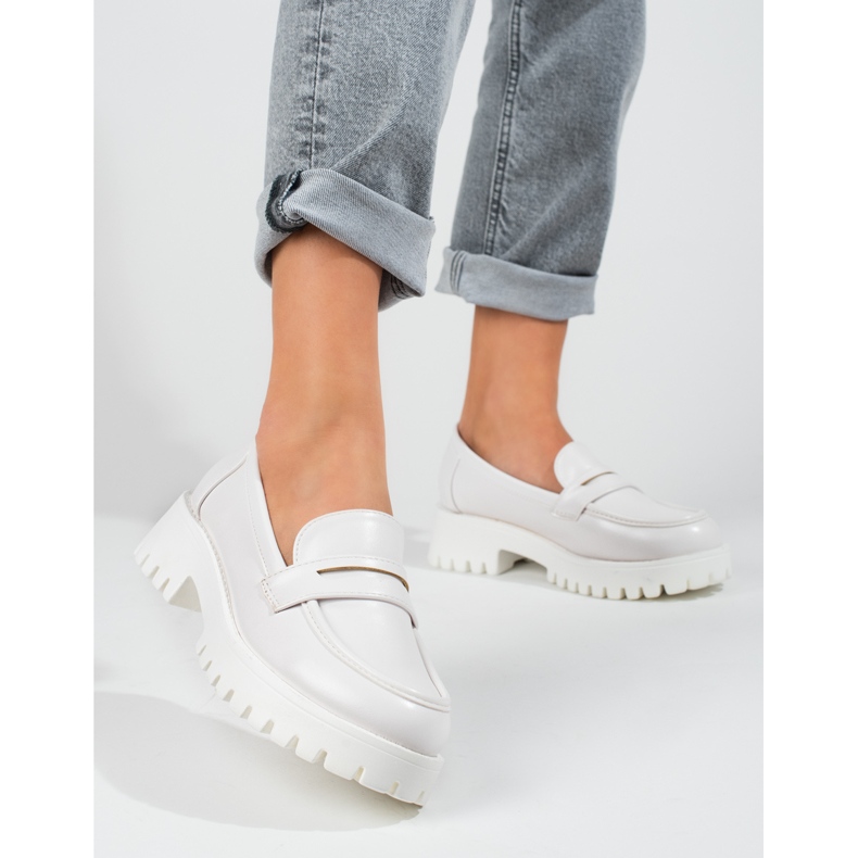 Mocassins com plataforma Shelovet de mulher branca branco 1