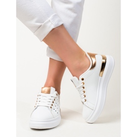 Tênis branco Shelovet com sola grossa 2