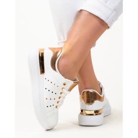 Tênis branco Shelovet com sola grossa 1