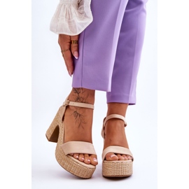 FI1 Sandálias confortáveis ​​de camurça com salto grosso bege Elishia marrom 1