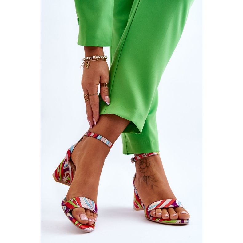 FB1 Sandália salto baixo estampado bege e quincy azul cetim marrom 1