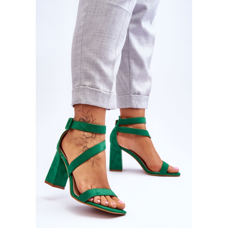 FB2 Sandálias femininas de salto alto de camurça verde faixas 2
