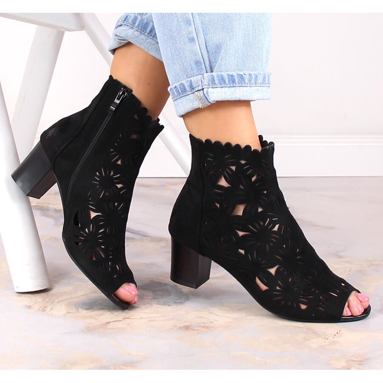 M. DASZYŃSKI Botas femininas de primavera vazadas peep toe preto M.Daszyński MR1954-10 1