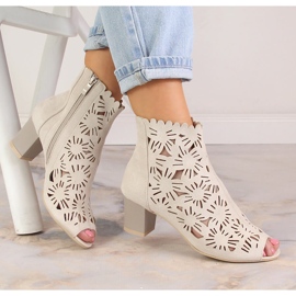 M. DASZYŃSKI Botas peep toe primavera vazadas femininas bege M.Daszyński MR1954-10 1 M. DASZYŃSKI Botas peep toe primavera vazadas femininas bege M.Daszyński MR1954-10 1