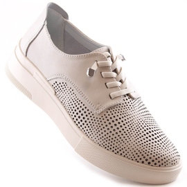 Sapatos de mulher em pele bege vazados Filippo DP4405 1