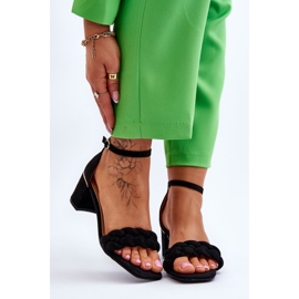 FB2 Sandálias de salto alto de camurça com tranças Azela pretas ornamentadas preto 1