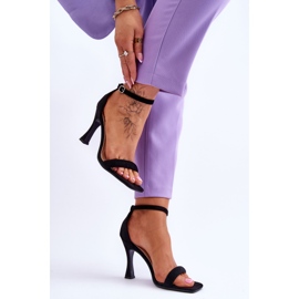 Sandálias Femininas de Camurça com Salto Preto Rousses 2