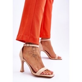 Sandálias Femininas de Camurça com Salto Bege Rousses castanho 2 Sandálias Femininas de Camurça com Salto Bege Rousses castanho 2