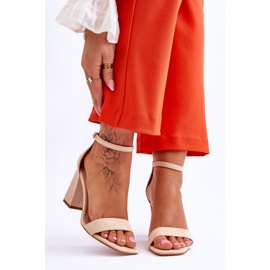 Sandálias femininas com salto estável bege Lavissa marrom 1