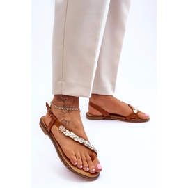 FJ1 Sandália feminina Camel Alamis com aplicações marrom 1