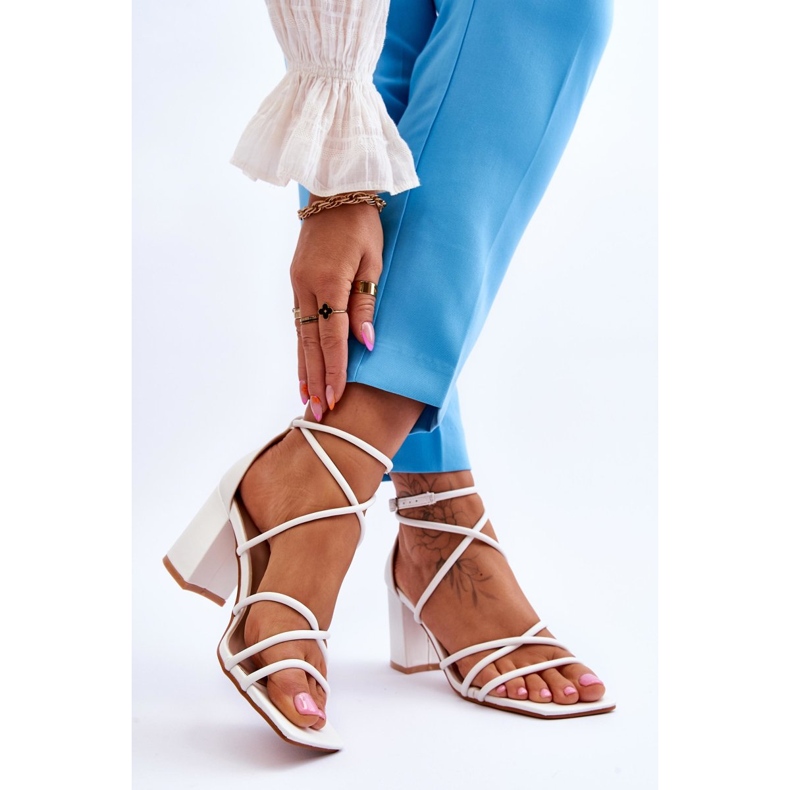 FJ1 Sandália feminina de couro da moda com salto branco Primma 2 FJ1 Sandália feminina de couro da moda com salto branco Primma 2