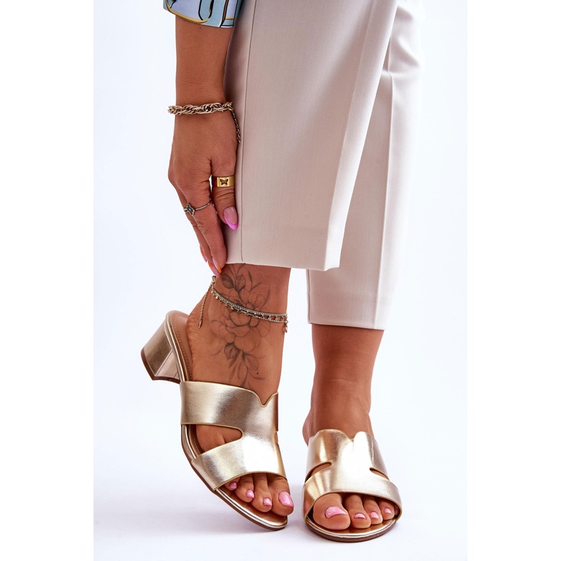 FJ1 Sandália Clássica de Couro Salto Baixo Golden Miley dourado 1