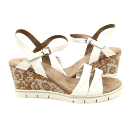 Sandálias Caprice Cunha de Couro 9-28710-20 160 Branco Softnap 1