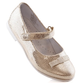 Bailarinas de menina lacadas com velcro dourado Kornecki 6493 1 Bailarinas de menina lacadas com velcro dourado Kornecki 6493 1