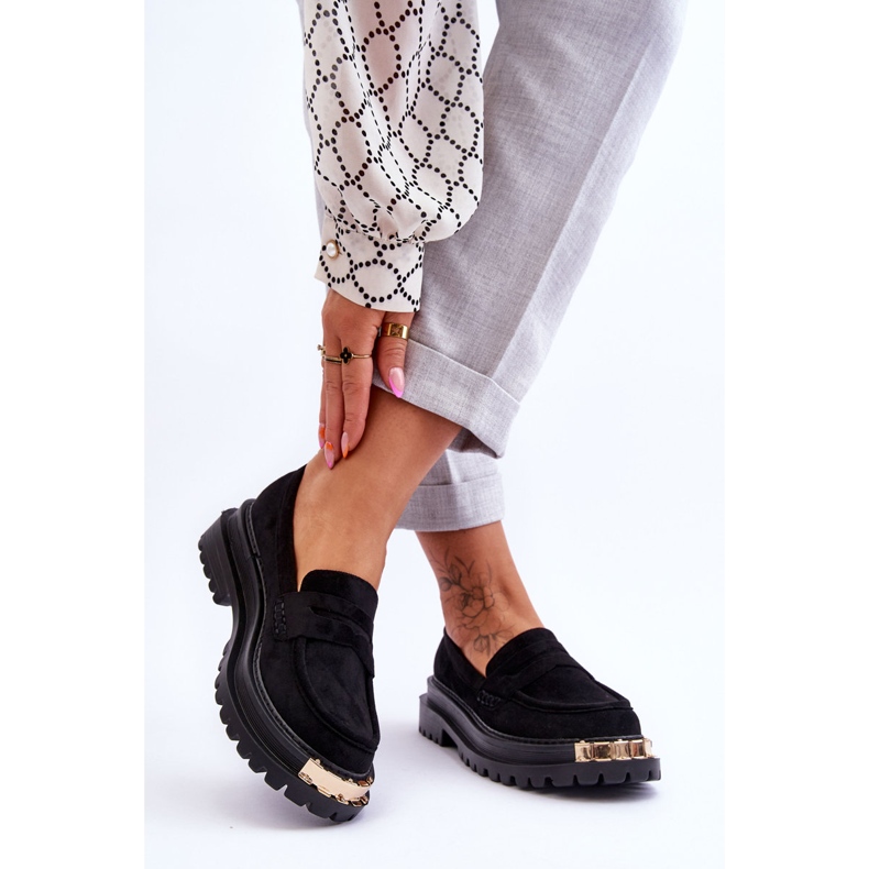 Mocassim clássico de camurça com enfeite preto Monaro 2