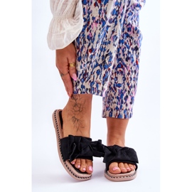 Chinelos femininos de camurça com laço preto âmbar 1