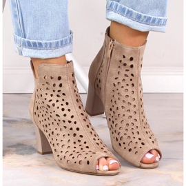 Botas de primavera bege vazadas femininas no poste Jezzi 1