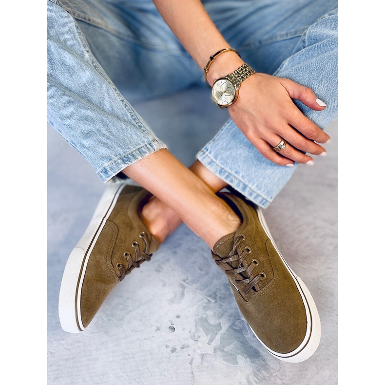 BM Tênis feminino de camurça Lovis Taupe verde 1