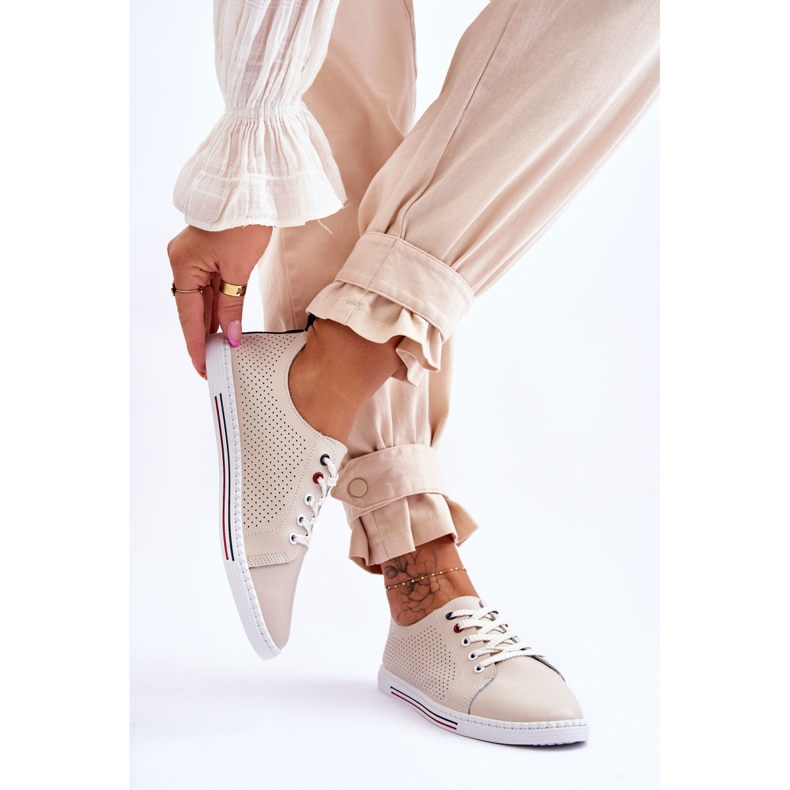 S.Barski Tênis feminino de couro bordado bege Ferone 2