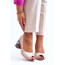 Lewski Shoes Sapatos de couro com salto decorativo Leski 2608/K bege pérola 1