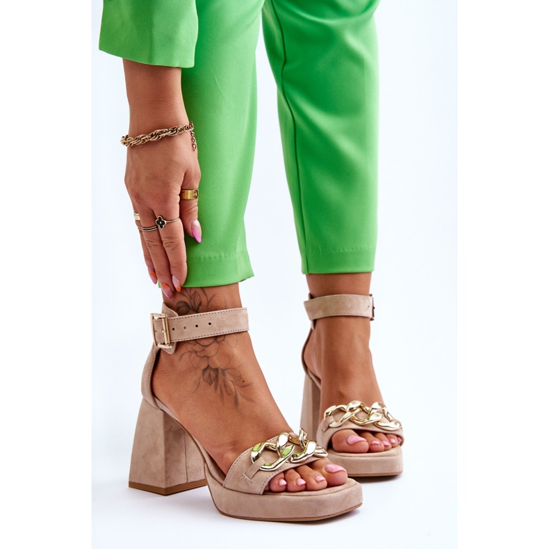 Lewski Shoes Sandália feminina de camurça com salto maciço Leewski Shoes 3207 bege marrom 1