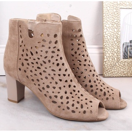 Botas de primavera bege vazadas femininas no poste Jezzi 2