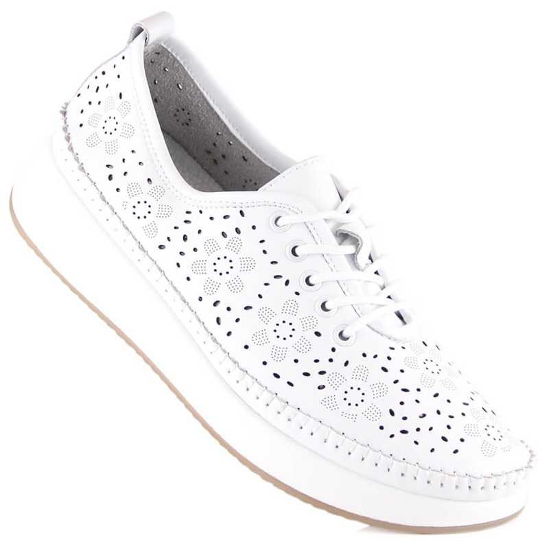 Sapatos esportivos femininos de couro na plataforma branca perfurada Filippo DP4606 branco 1