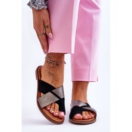 Chinelos femininos clássicos de couro preto platina Nancy 1