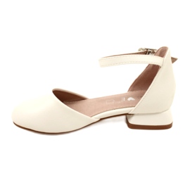 Evento Sapatilhas Brancas, Sandálias de Comunhão MISSE branco 2