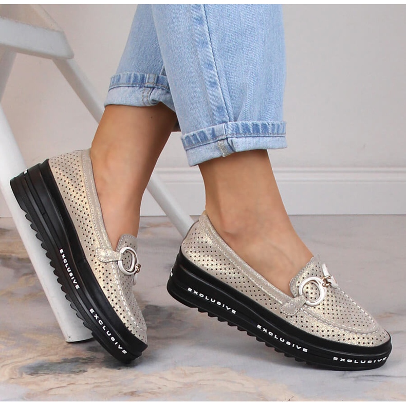 Sapato slip-on confortável em couro dourado S.Barski LR27750 1