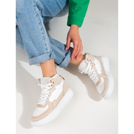 Ténis cano alto de mulher Shelovet bege e branco 1