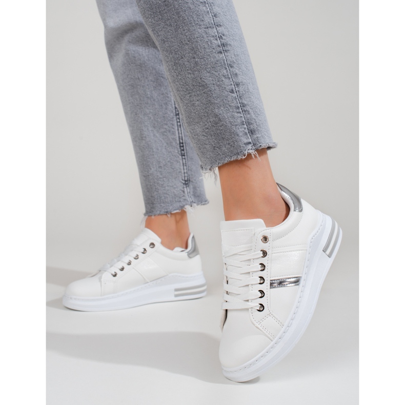 Botas brancas de mulher com sola grossa Shelovet branco 1