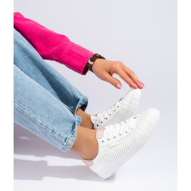 Tênis Big Star vazado branco feminino HH274073 2