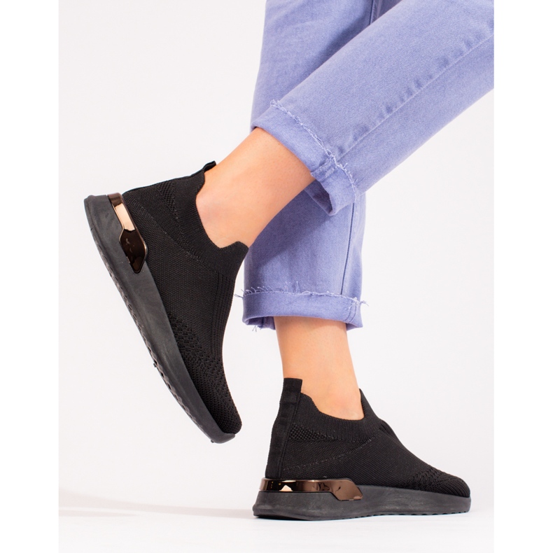 Tênis esportivo Shelovet preto leve em tecido 1