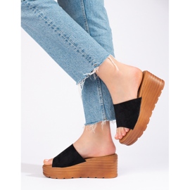 Chinelos de cunha em camurça Shelovet pretos de mulher 1