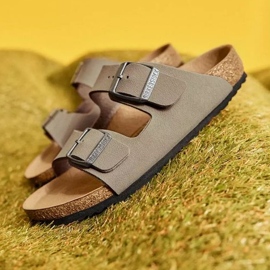 Chinelos Birkenstock Arizona Bs Jr 1023421 bege 1