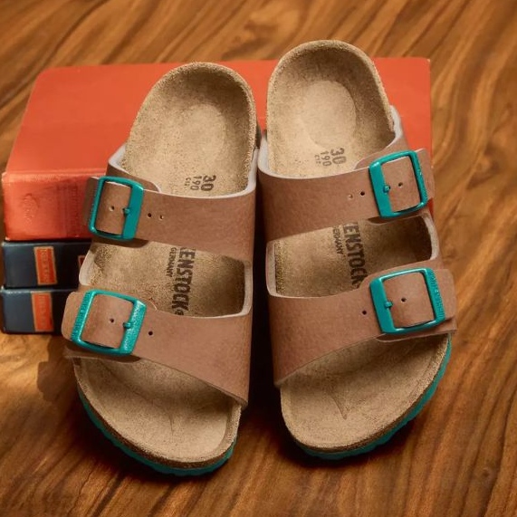Chinelos Birkenstock Arizona Bs Jr 1023406 marrom 1