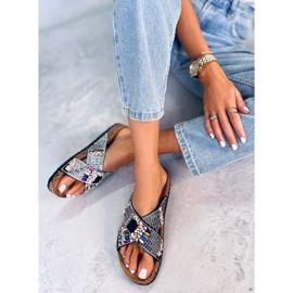 BM Slides de cortiça com contas pretas Rezai preto 2