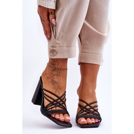 Sandália Salto Alto Com Tiras Preto Beckie 1