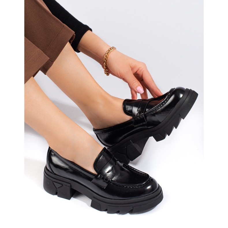 Mocassins plataforma Shelovet clássicos pretos 2