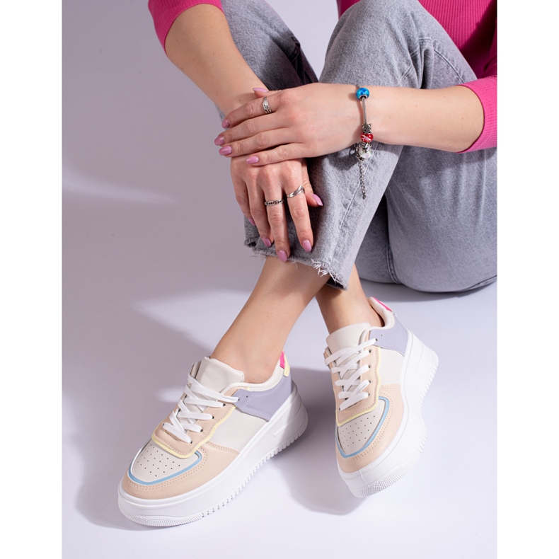 Tênis multicoloridos em plataforma Shelovet grossa bege 2