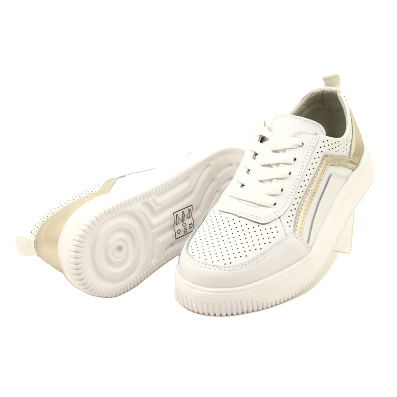 Tênis de couro com cadarço branco e dourado Evento 23PB08-5389 5