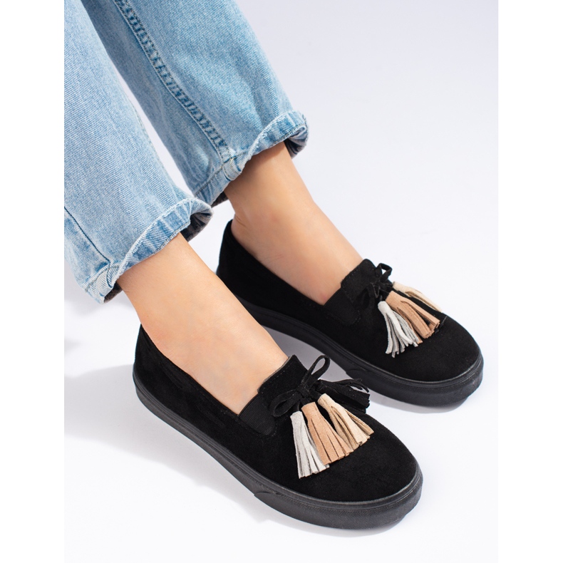 Slip-on de camurça preto Shelovet com franjas 1