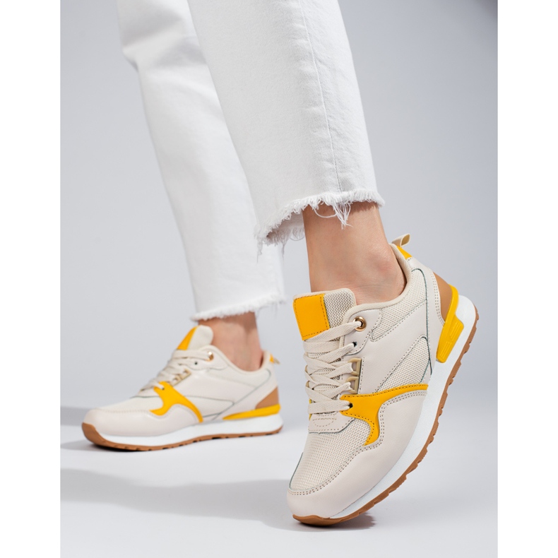 Sapatos desportivos de mulher Shelovet bege 1