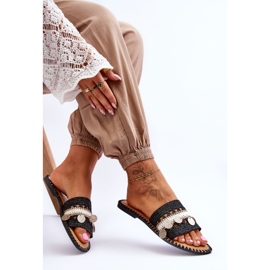 Chinelos femininos trançados com enfeites pretos Millano 2