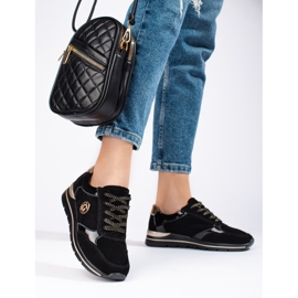 Tênis esportivo de couro preto Shelovet 2