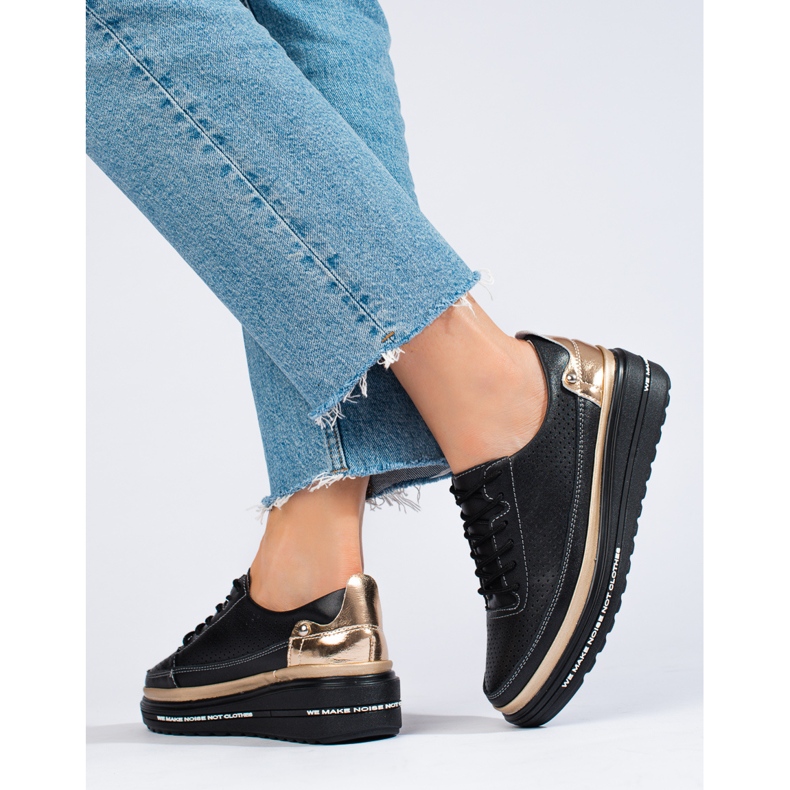 Tênis esportivo de couro preto Shelovet 2